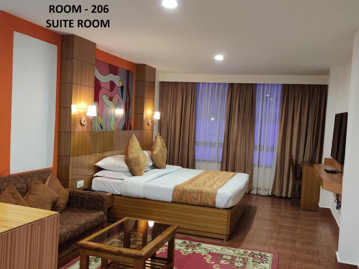 Hotel Tarayana Gangtok Ngoại thất bức ảnh