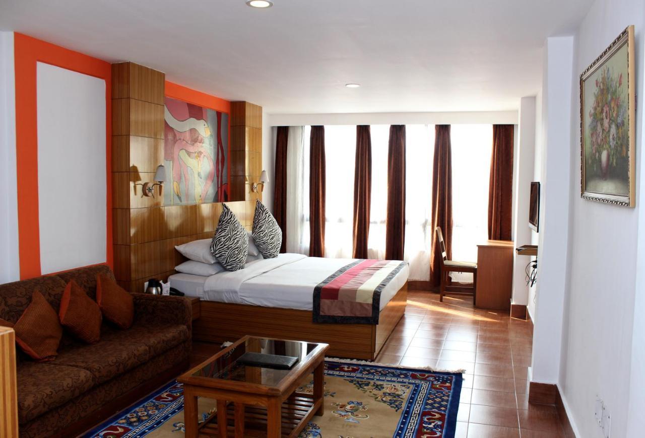 Hotel Tarayana Gangtok Ngoại thất bức ảnh