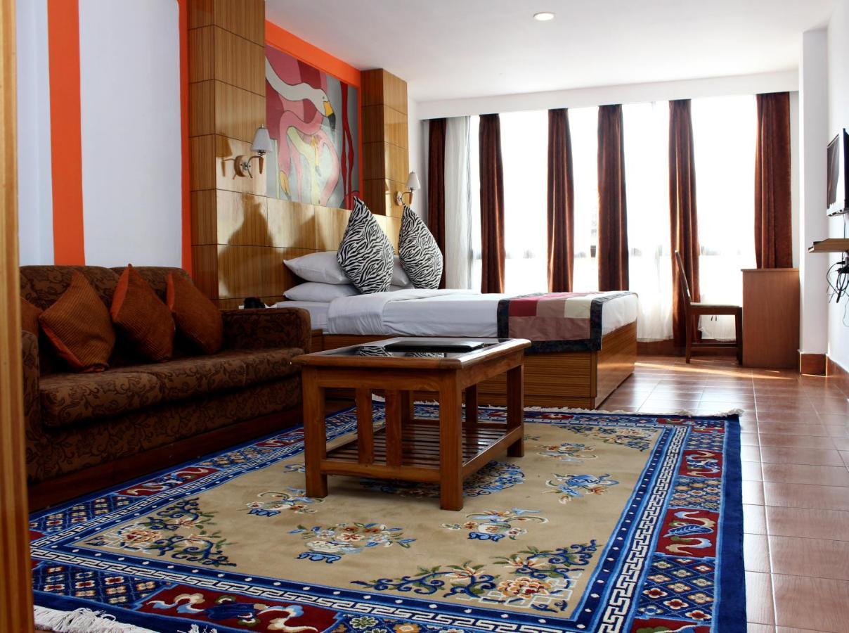 Hotel Tarayana Gangtok Ngoại thất bức ảnh