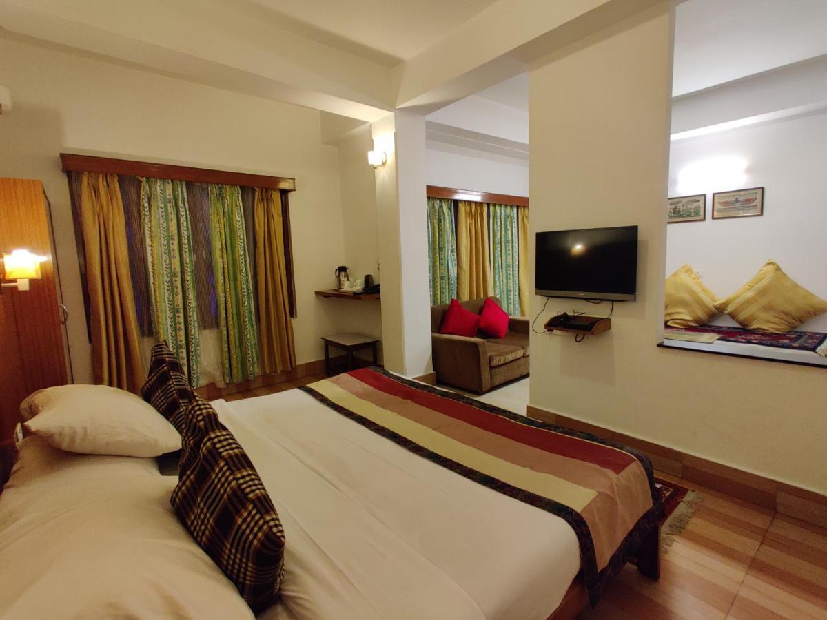Hotel Tarayana Gangtok Ngoại thất bức ảnh
