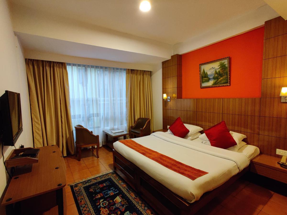 Hotel Tarayana Gangtok Ngoại thất bức ảnh